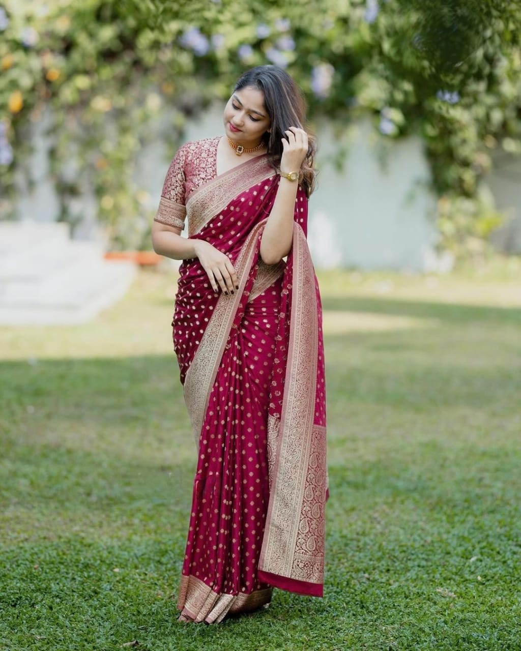 Maroon Pure Soft Silk Saree With Engrossing Blouse Piece