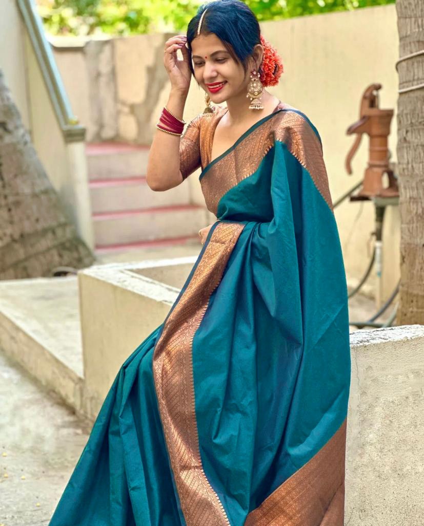 Morpinch Kanjivaram Pure Soft Semi Silk Saree With Unstiched Attractive Blouse Piece