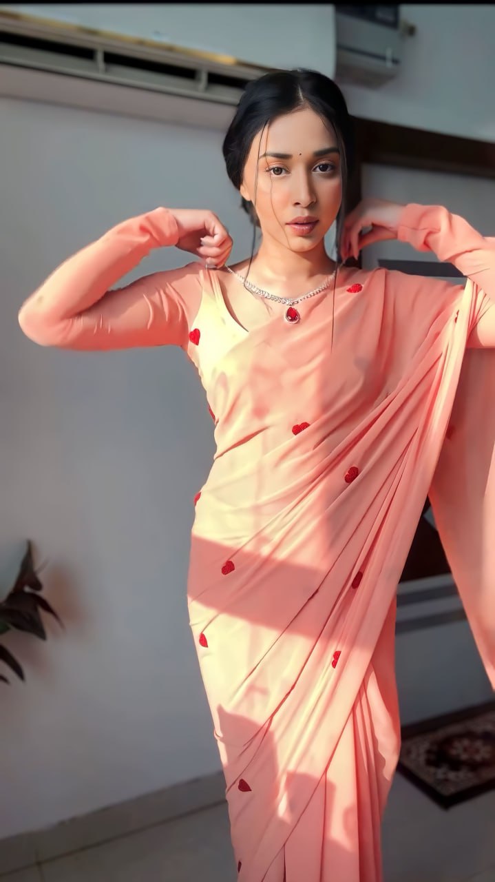Peach Ready to Wear Georgette Saree With Unstitched Blouse Piece