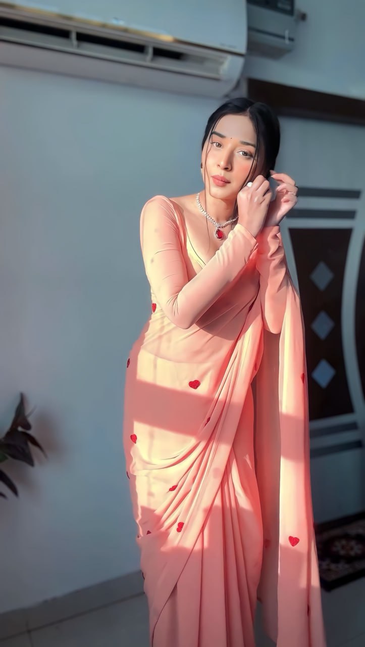 Peach Ready to Wear Georgette Saree With Unstitched Blouse Piece