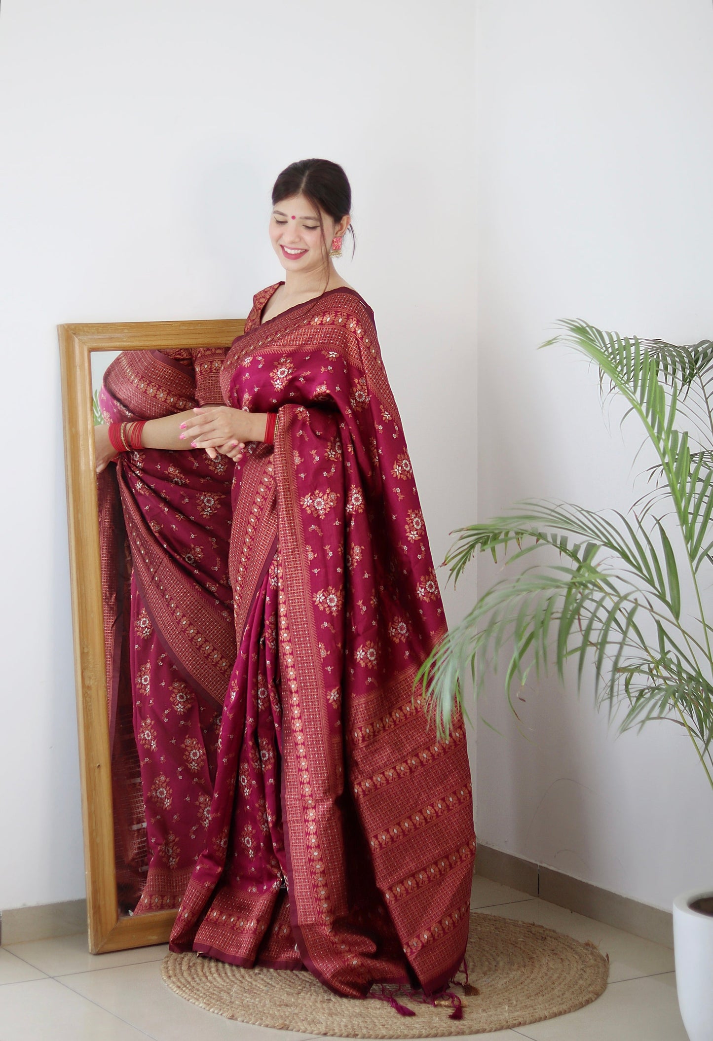 Maroon Pure Soft Silk Saree With Twirling Blouse Piece