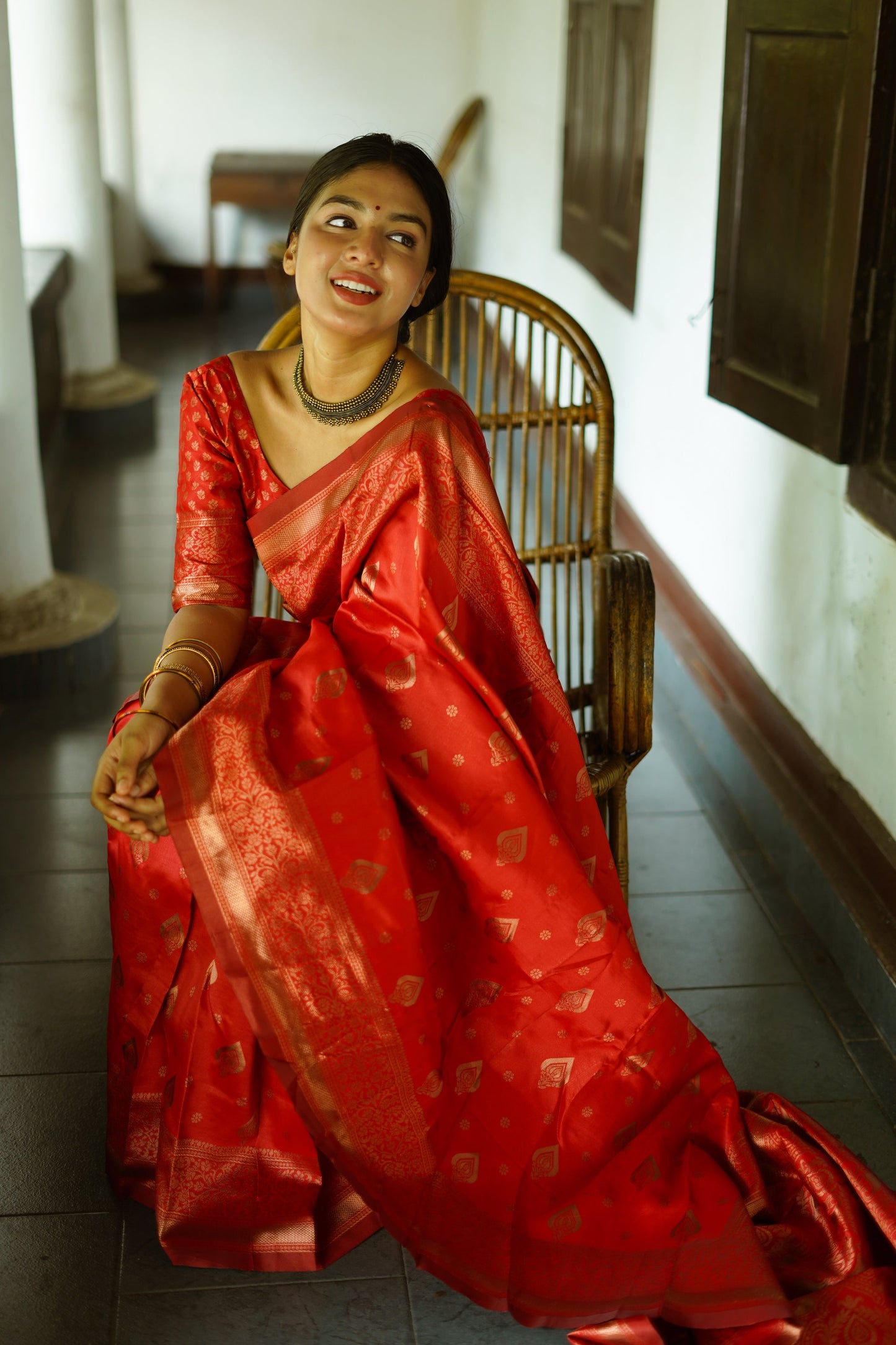 Red Pure Soft Silk Saree With Twirling Blouse Piece
