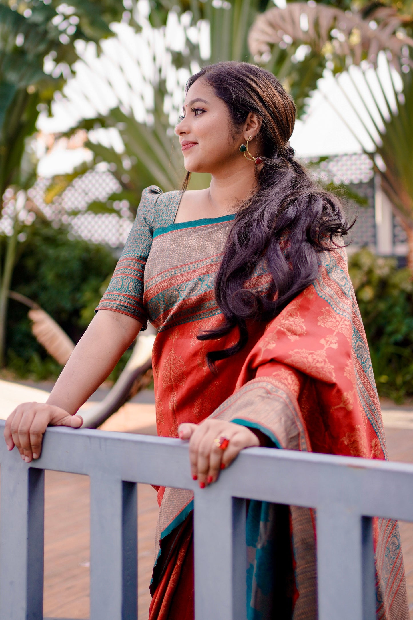 Maroon Soft Silk Saree Weaved With Copper Zari With Imbrication Blouse Piece