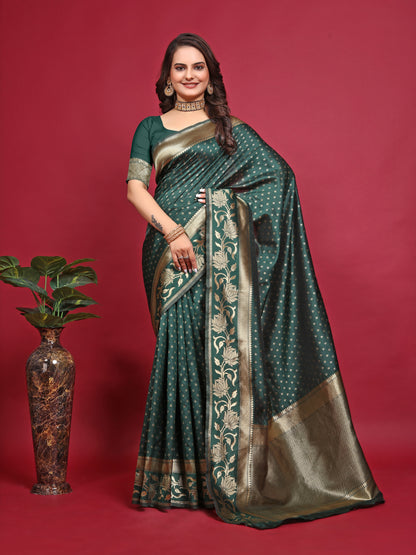 Green Pure Soft Silk Saree With Engrossing Blouse Piece