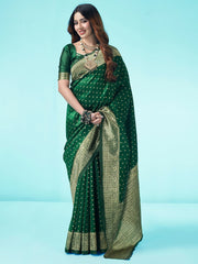 Green Pure Soft Silk Saree With Engrossing Blouse Piece