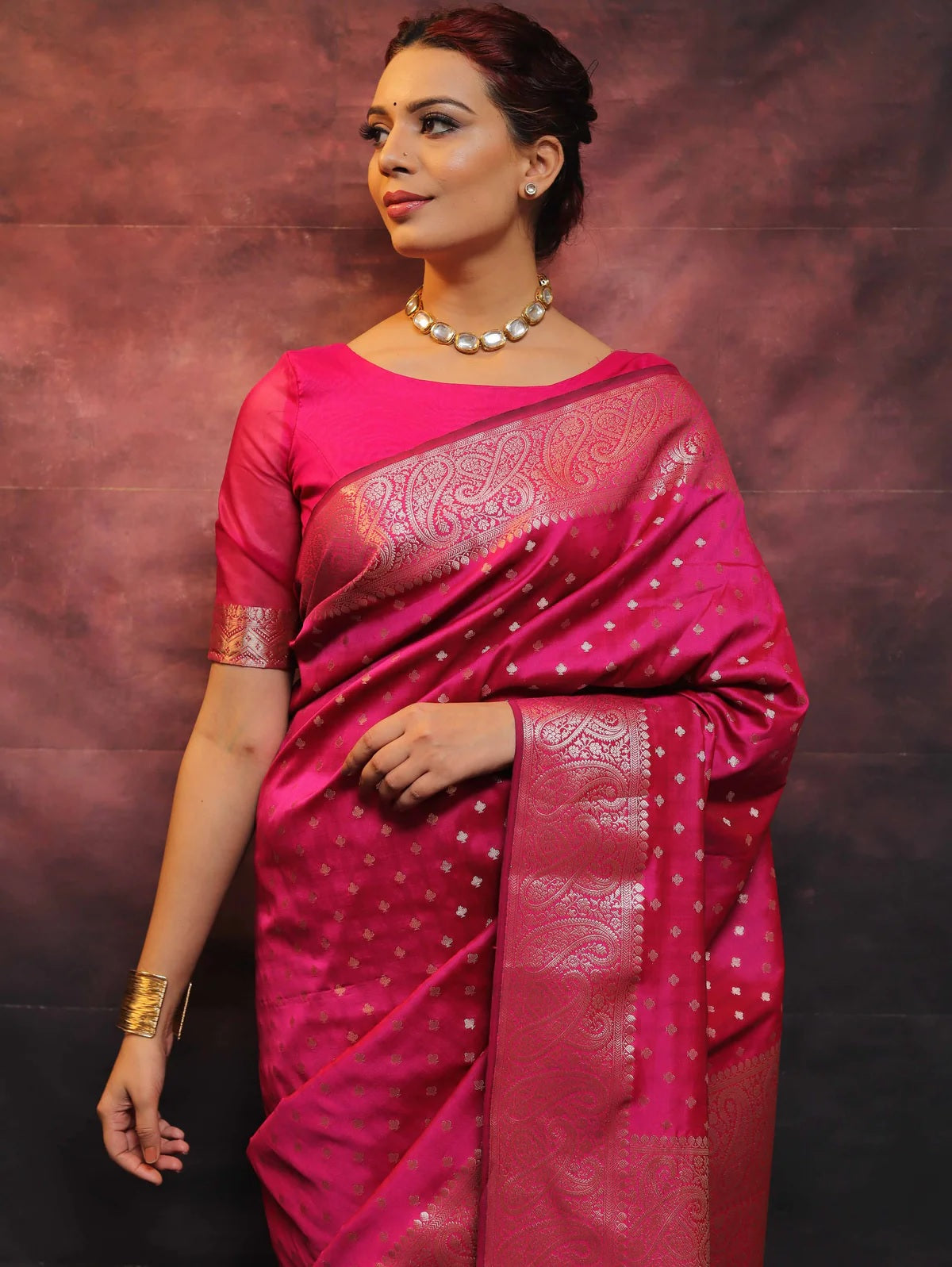 Pink Pure Soft Silk Saree With Engrossing Blouse Piece