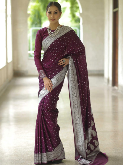 Purple Pure Soft Silk Saree With Engrossing Blouse Piece