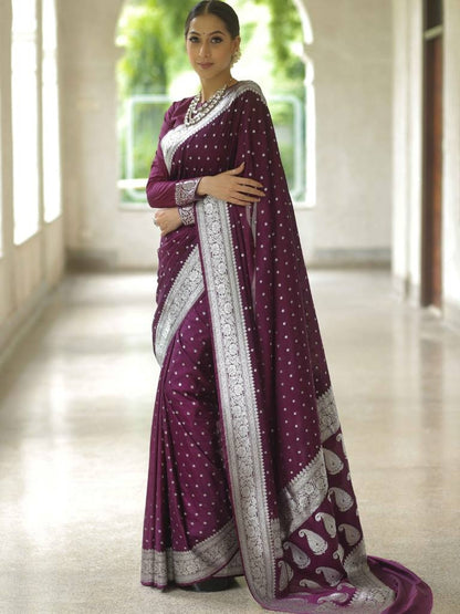 Purple Pure Soft Silk Saree With Engrossing Blouse Piece