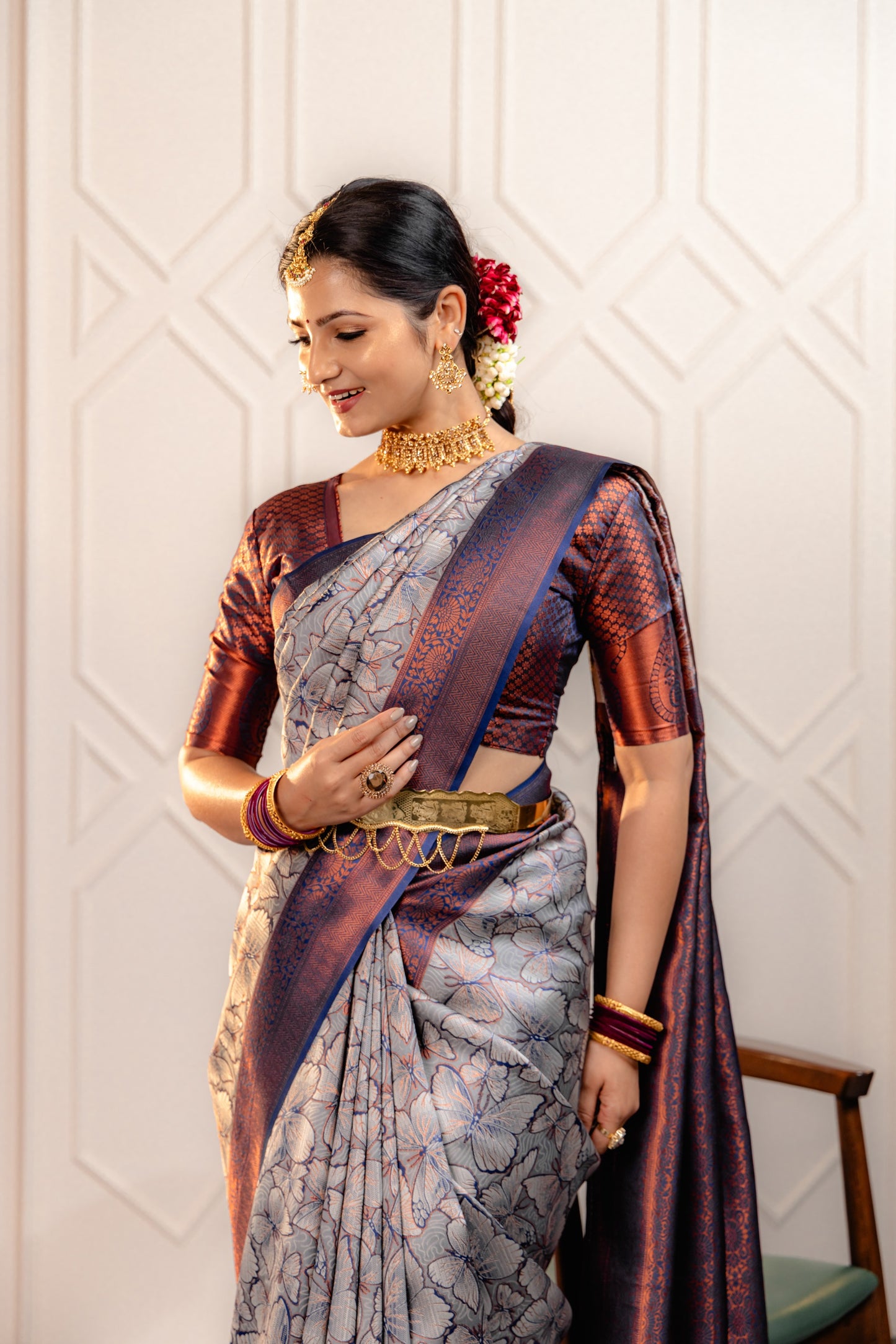 Grey Pure Soft Silk Saree With Engrossing Blouse Piece