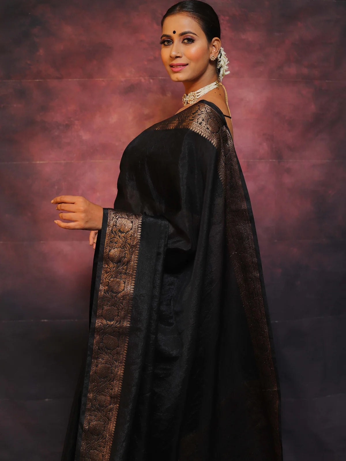 Black Kanjivaram Pure Soft Semi Silk Saree With Unstiched Attractive Blouse Piece