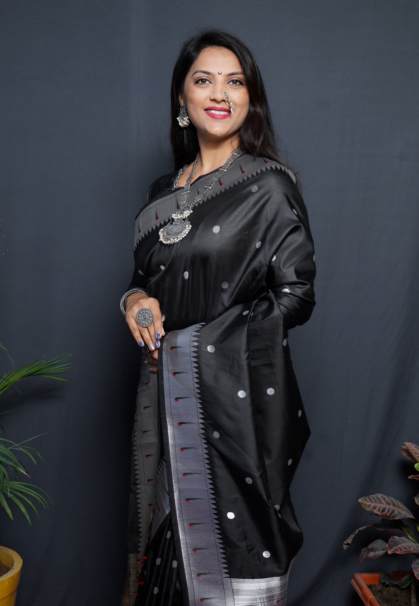 Black  Kanjivaram Pure Soft Semi Silk Saree With Unstiched Attractive Blouse Piece