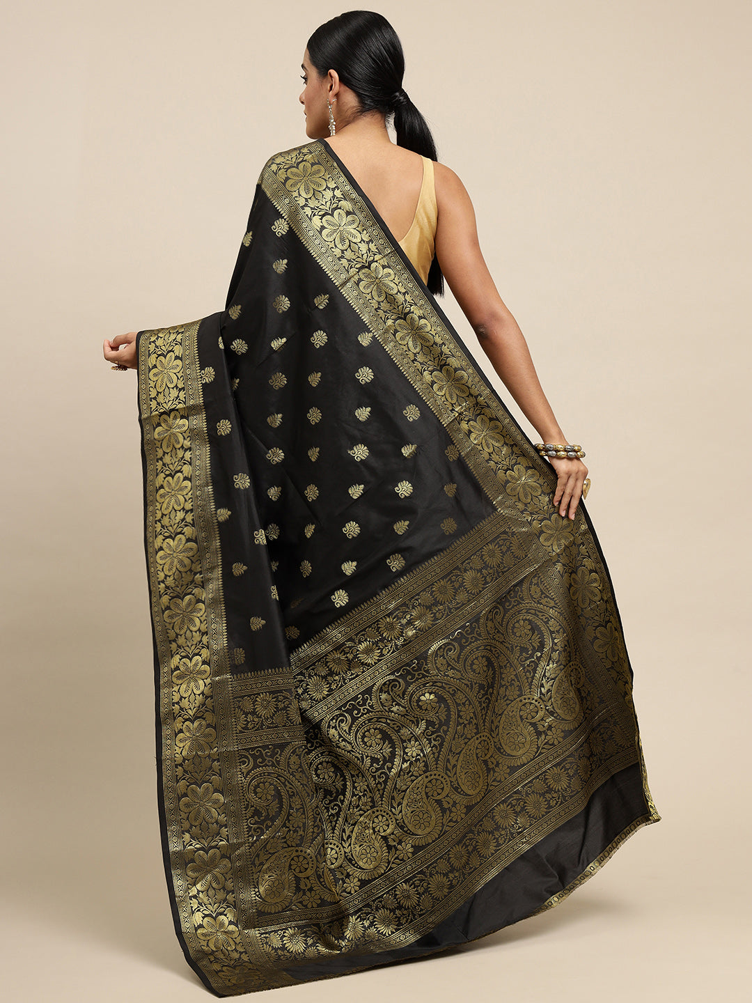 Black Zari Combination Pure Soft Silk Saree Stylish Blouse Piece