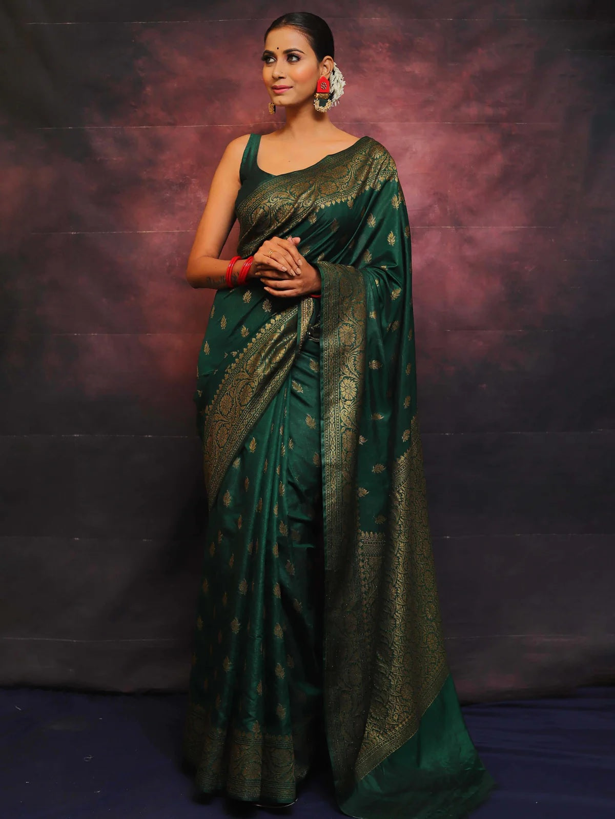 Green Banarasi Pure Soft Semi Silk Saree With Unstiched Attractive Blouse Piece