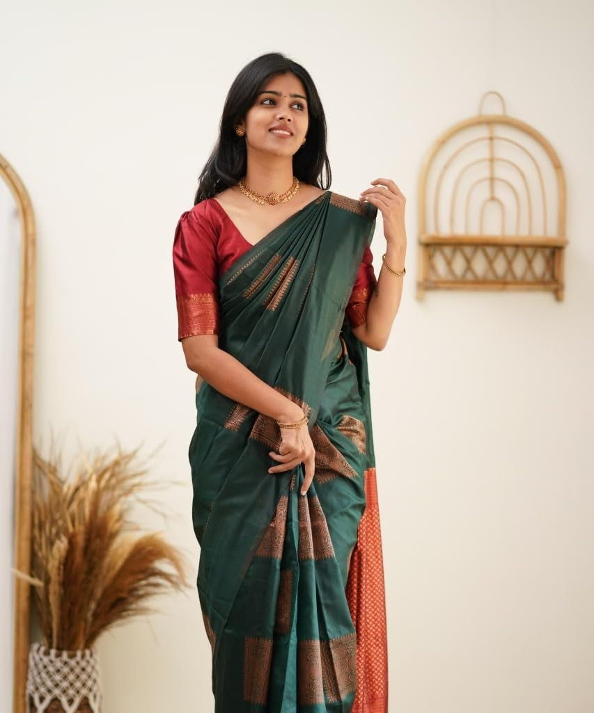 Green & Red Banarasi Pure Soft Semi Silk Saree With Unstiched Attractive Blouse Piece