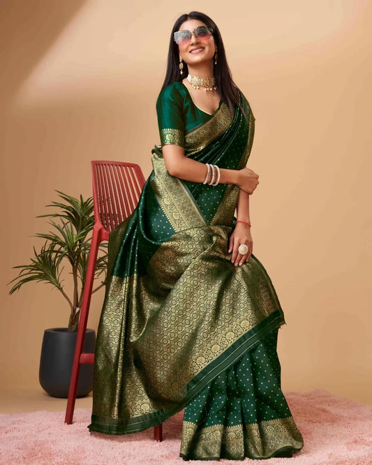 Green Pure Soft Silk Saree With Engrossing Blouse Piece