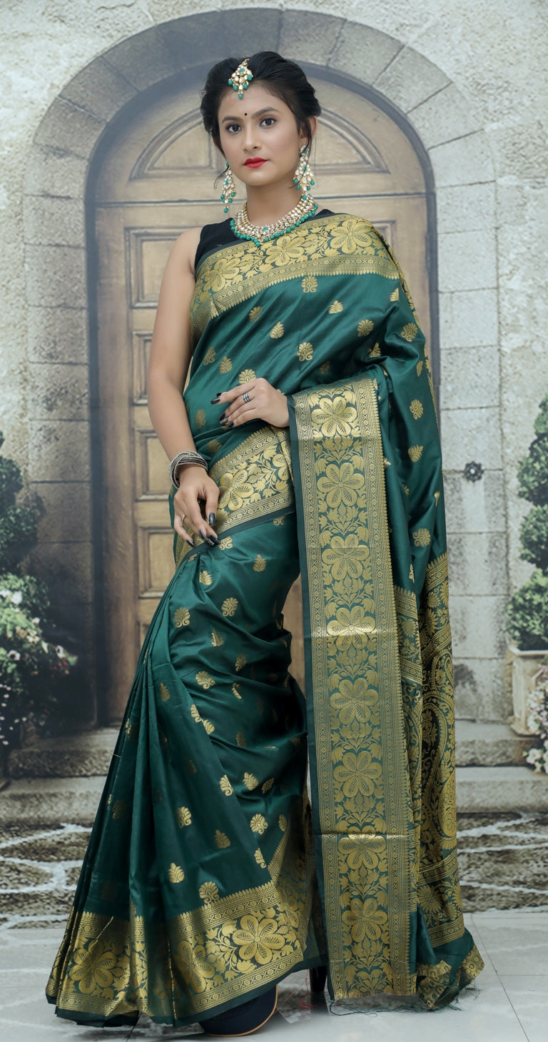 Green Kanjivaram Pure Soft Semi Silk Saree With Unstiched Attractive Blouse Piece