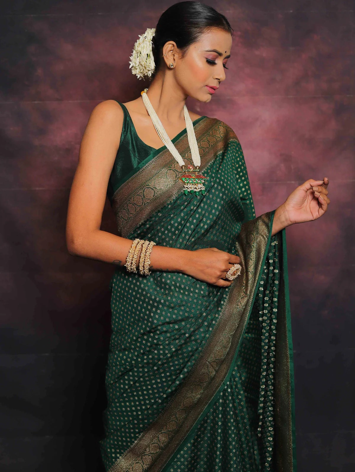 Green Banarasi Pure Soft Semi Silk Saree With Unstiched Attractive Blouse Piece