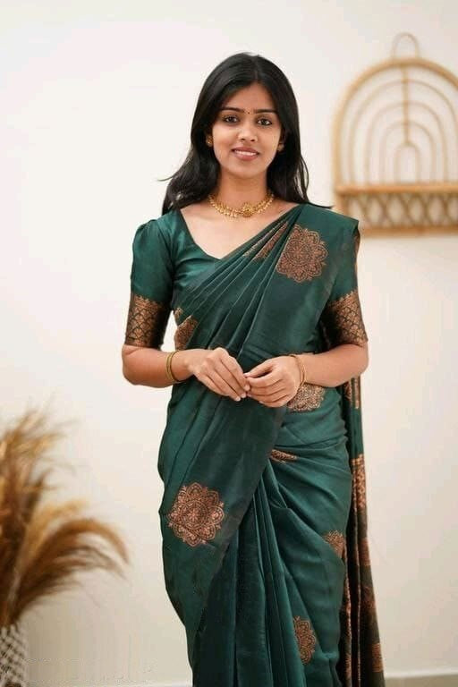 Green Combination Pure Soft Silk Saree Stylish Blouse Piece