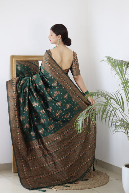 Green Kanjivaram Pure Soft Semi Silk Saree With Unstiched Attractive Blouse Piece