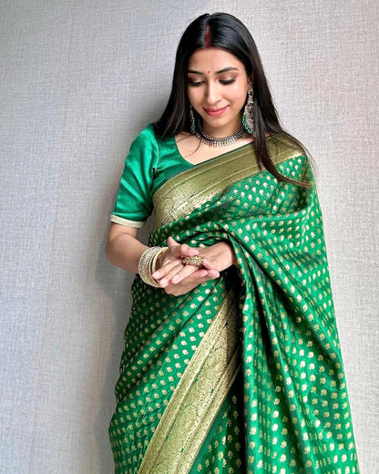 Green Combination Pure Soft Semi Silk Saree With Attractive Blouse Piece