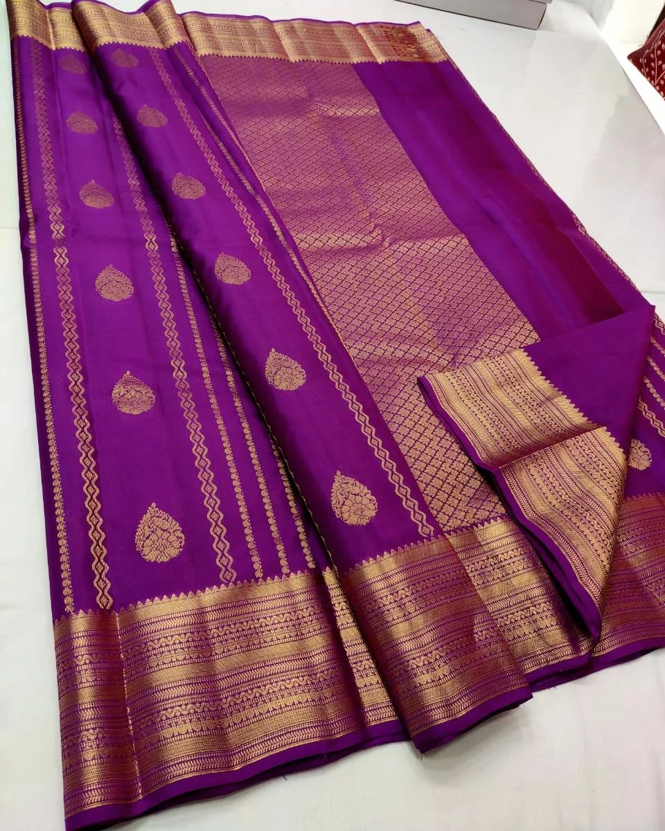 Wine Pure Soft Silk Saree With Engrossing Blouse Piece