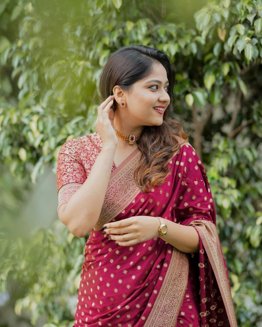 Maroon Pure Soft Silk Saree With Engrossing Blouse Piece