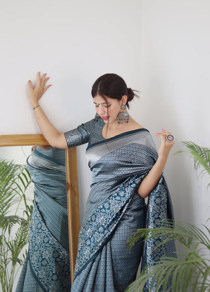 Morpinch Kanjivaram Pure Soft Semi Silk Saree With Unstiched Attractive Blouse Piece