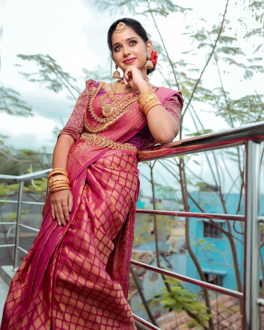 Pink Kanjivaram Pure Soft Semi Silk Saree With Unstiched Attractive Blouse Piece