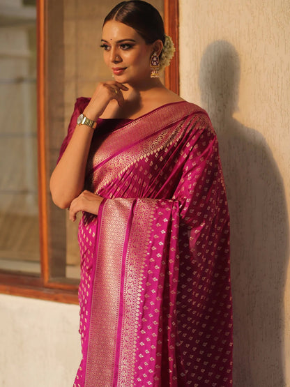 Pink Pure Soft Silk Saree With Engrossing Blouse Piece