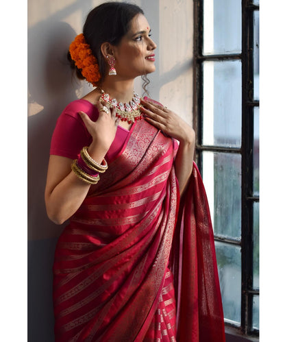 Pink Pure Soft Silk Saree With Engrossing Blouse Piece