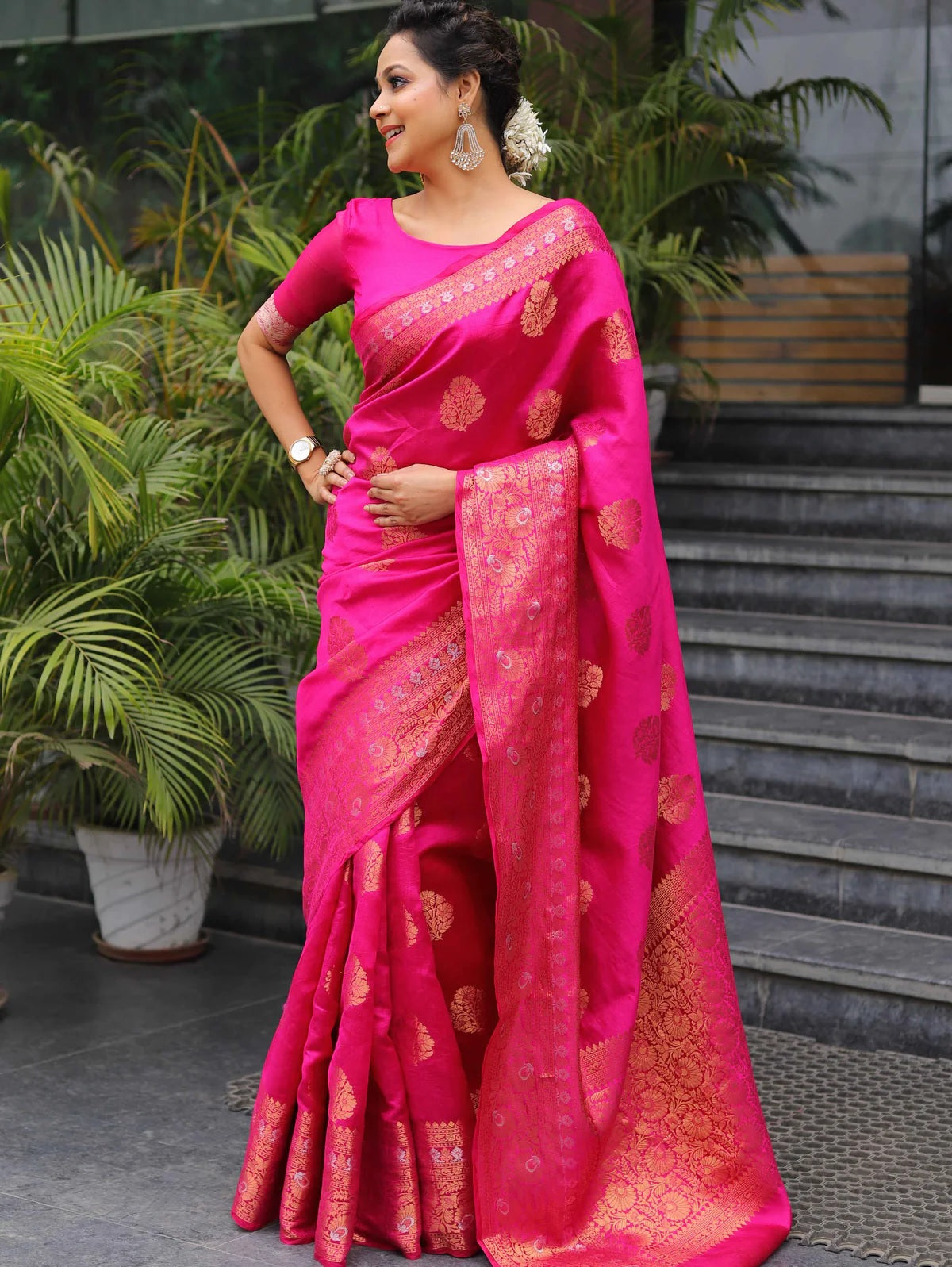 Pink Banarasi Pure Soft Semi Silk Saree With Unstiched Attractive Blouse Piece