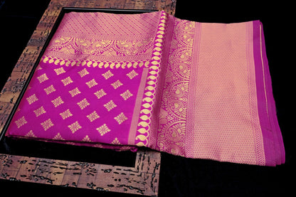 Pink Pure Soft Silk Saree With Engrossing Blouse Piece