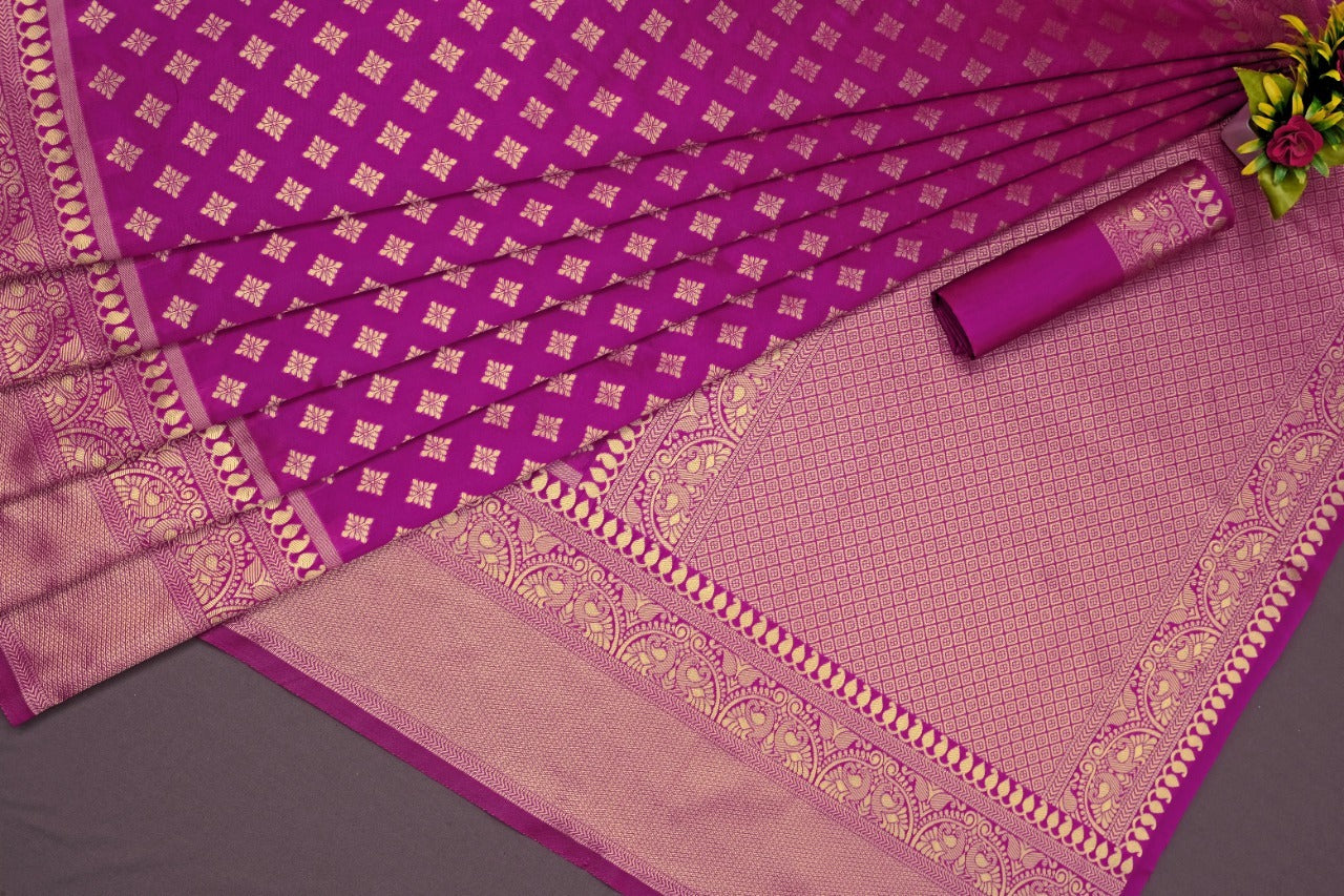 Pink Pure Soft Silk Saree With Engrossing Blouse Piece