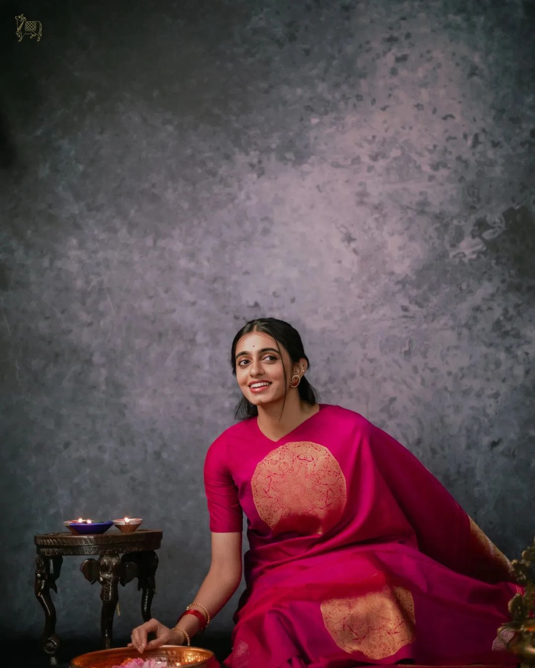 Pink Pure Soft Silk Saree With Engrossing Blouse Piece