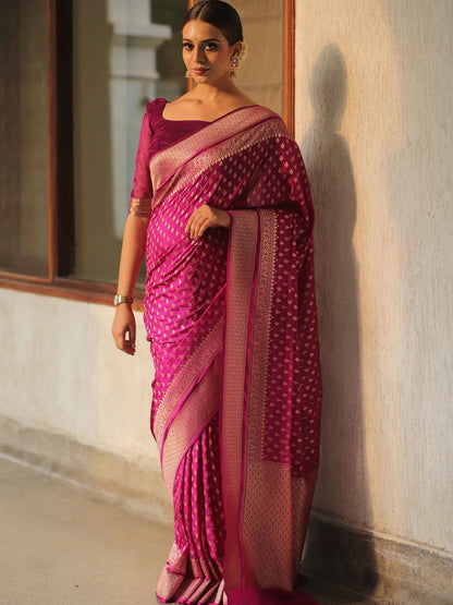 Pink Pure Soft Silk Saree With Engrossing Blouse Piece