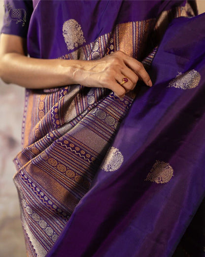 Purple Pure Soft Silk Saree With Engrossing Blouse Piece