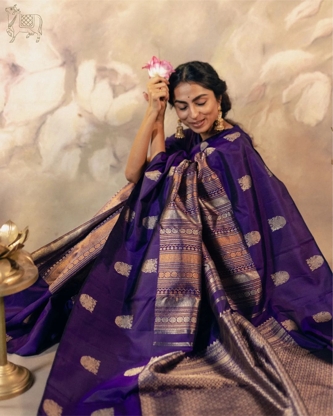 Purple Pure Soft Silk Saree With Engrossing Blouse Piece