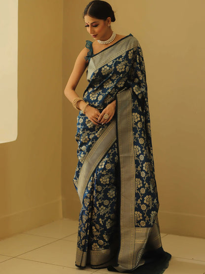 Rama Pure Soft Silk Saree With Engrossing Blouse Piece