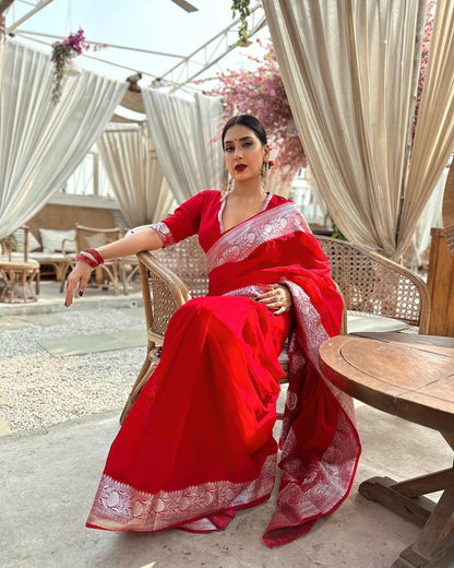 Red Combination Pure Soft Semi Silk Saree With Attractive Blouse Piece (Copy)