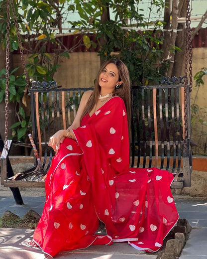 Red Ready to Wear Georgette Saree With Unstitched Blouse Piece