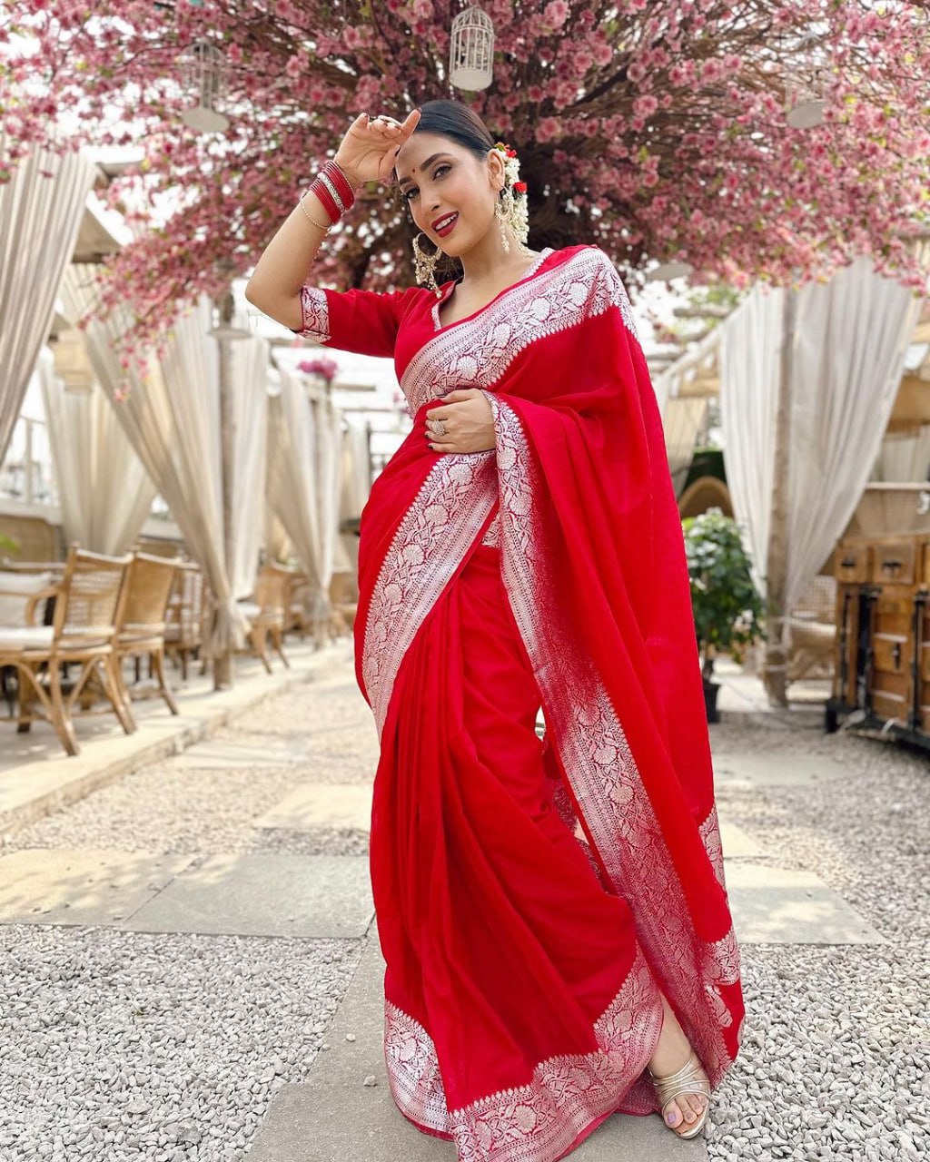 Red Combination Pure Soft Semi Silk Saree With Attractive Blouse Piece (Copy)