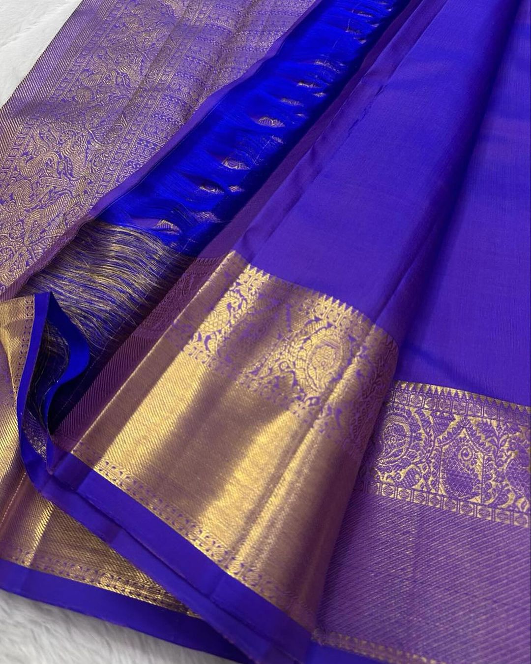 Royal Blue Pure Soft Semi Silk Saree With Attractive Blouse Piece