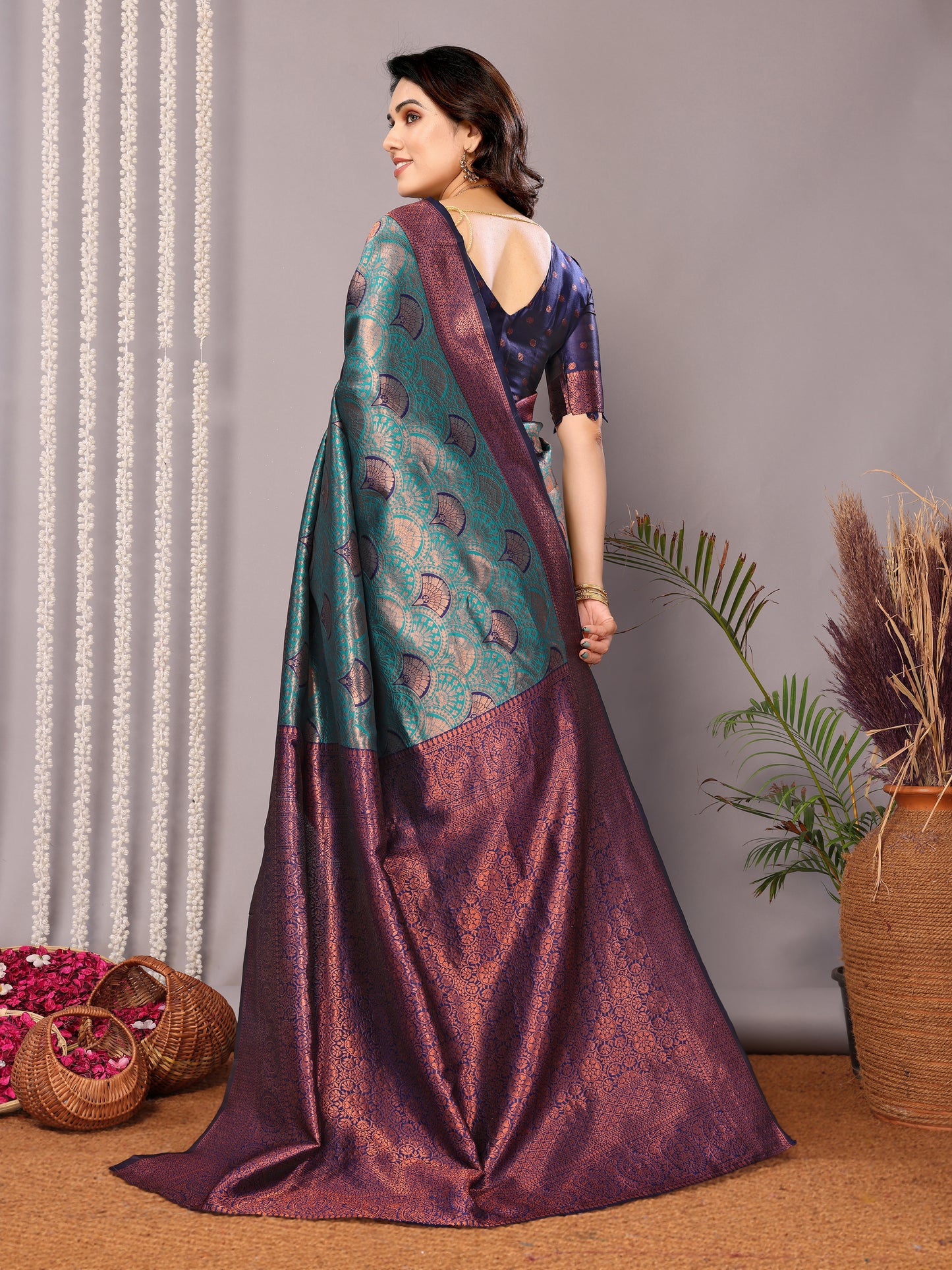 Rama-Neavy-Blue Pure Soft Banarasi Silk Saree With Engrossing Blouse Piece