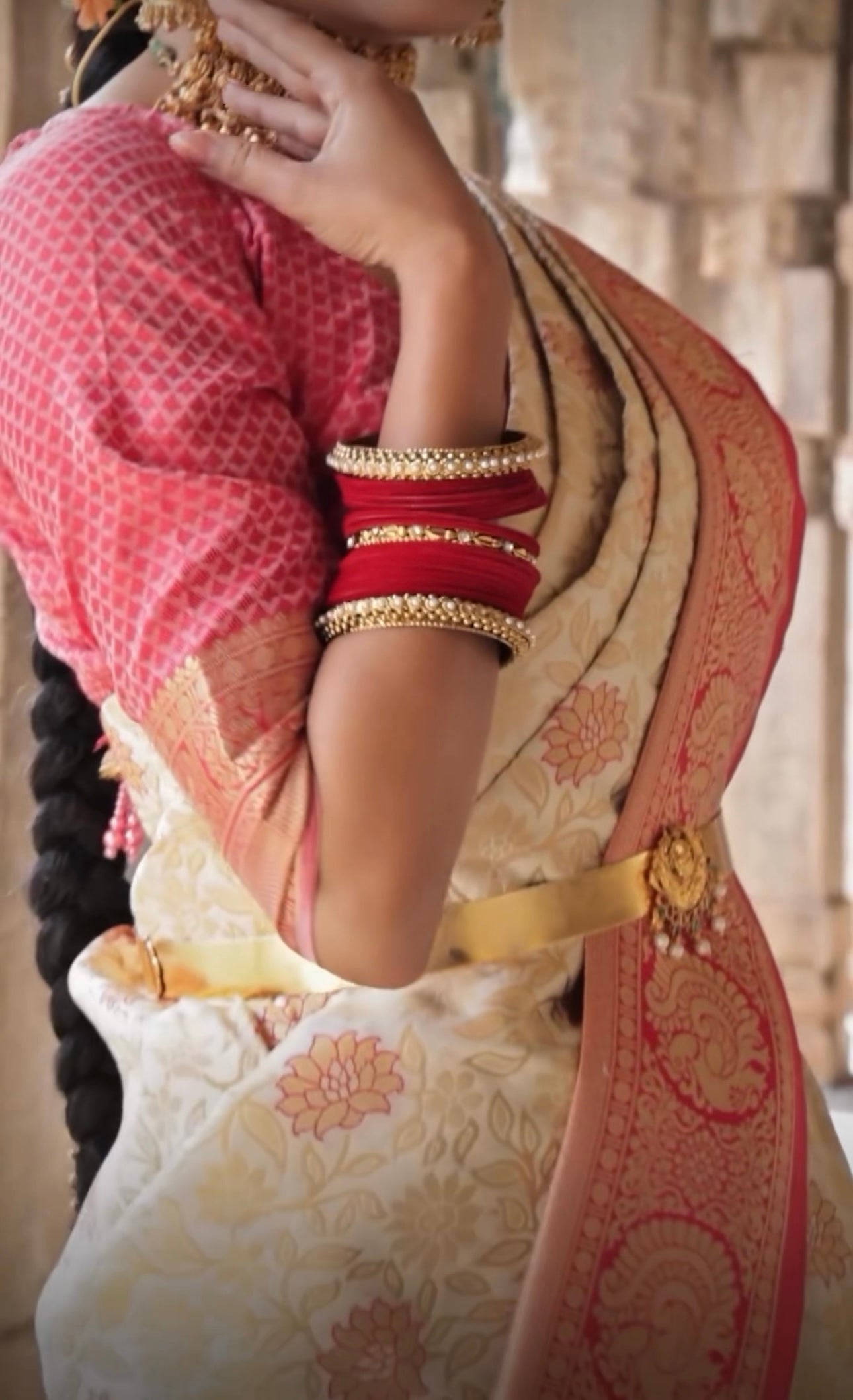 White & Pink Banarasi Pure Soft Semi Silk Saree With Unstiched Attractive Blouse Piece