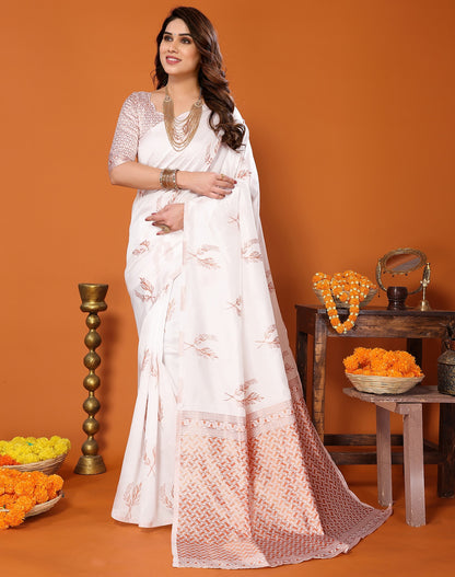 White Pure Soft Silk Saree With Engrossing Blouse Piece