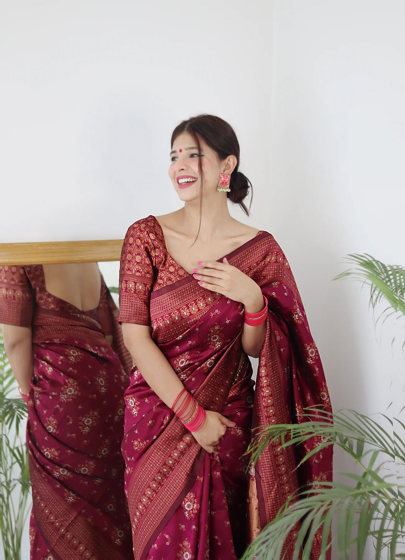 Wine Kanjivaram Pure Soft Semi Silk Saree With Unstiched Attractive Blouse Piece