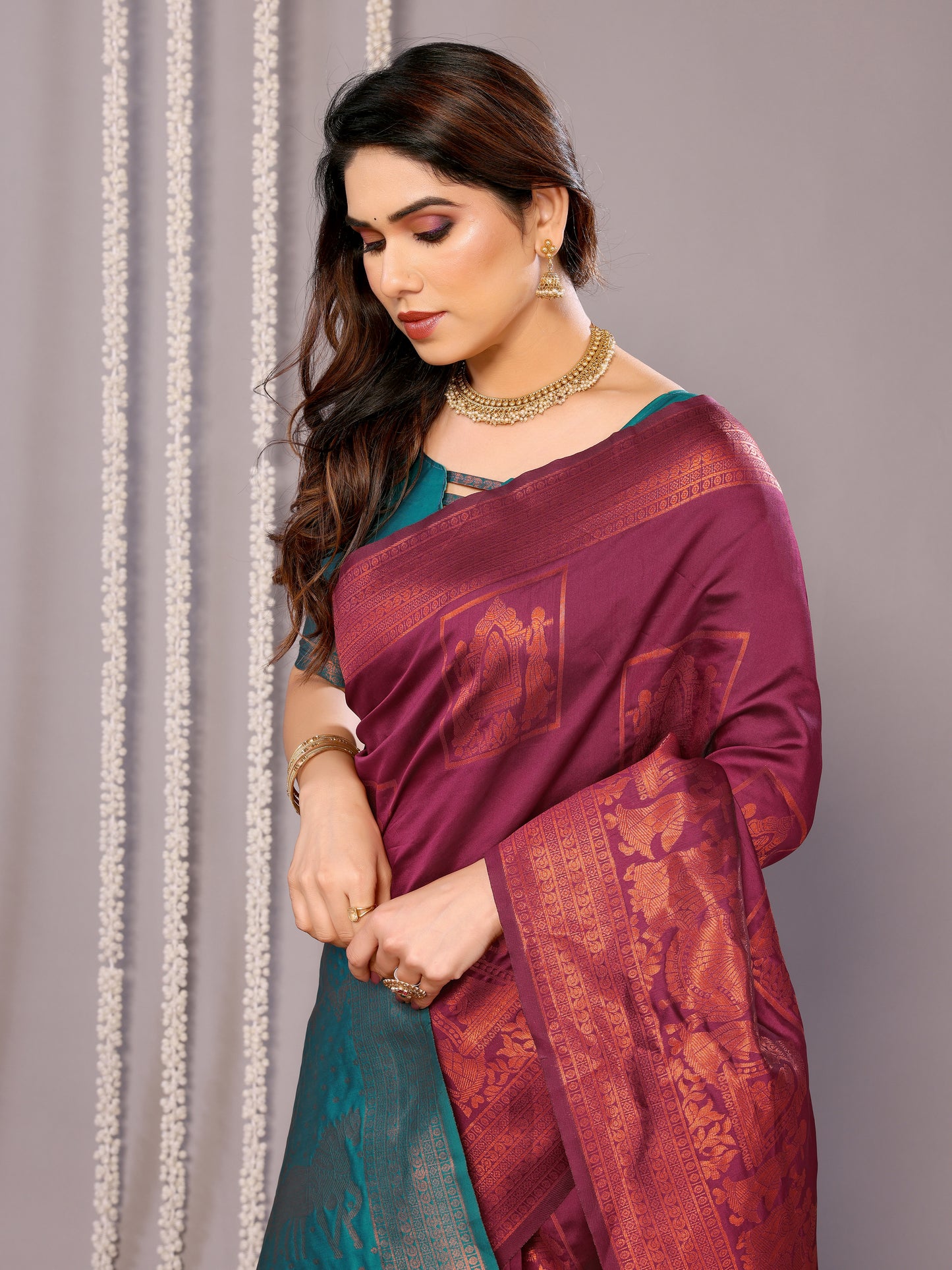 WINE PURE SOFT SILK SAREE WITH TWIRLING BLOUSE PIECE