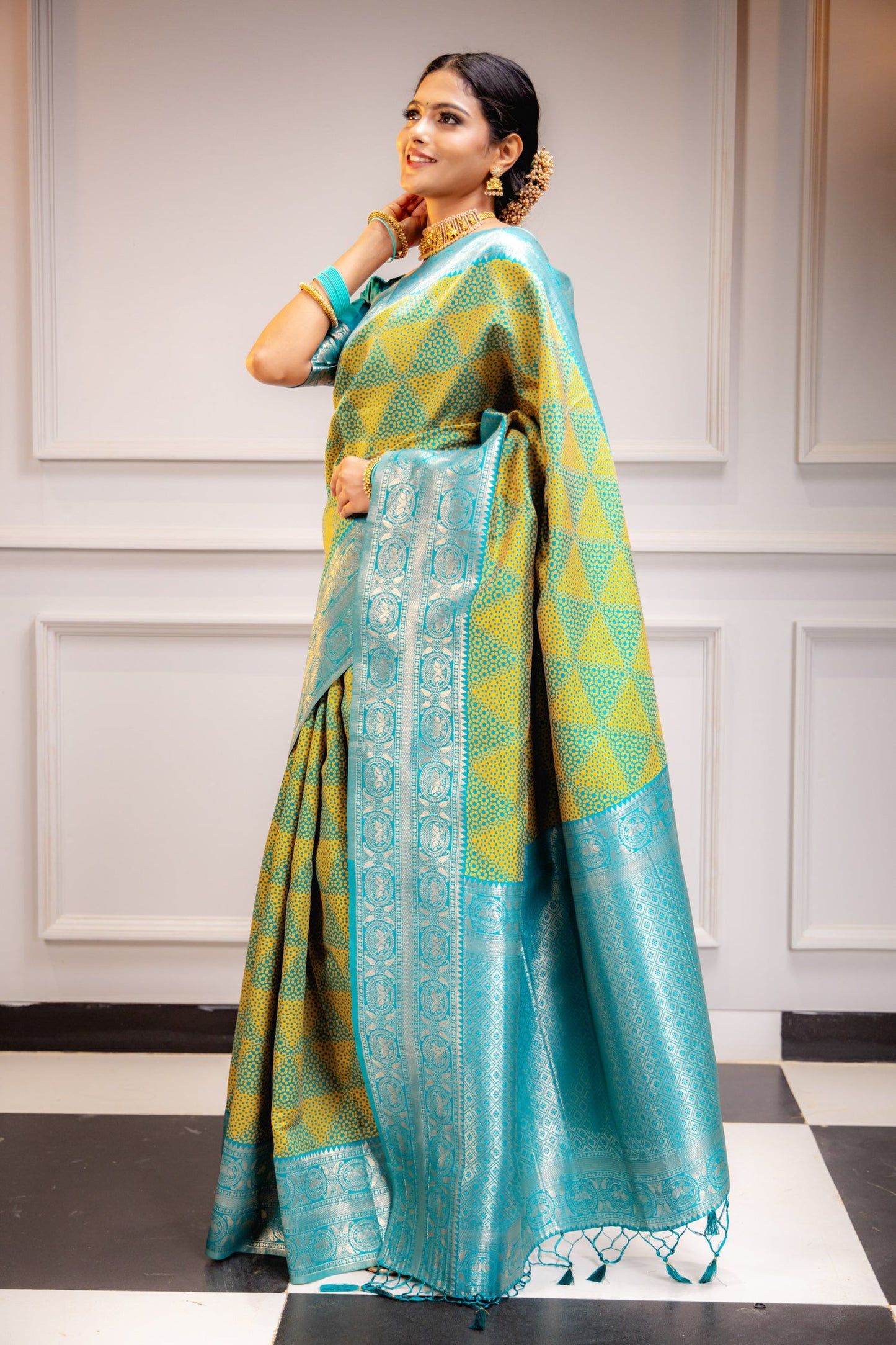 Yellow Firozi Pure Soft Silk Saree With Engrossing Blouse Piece