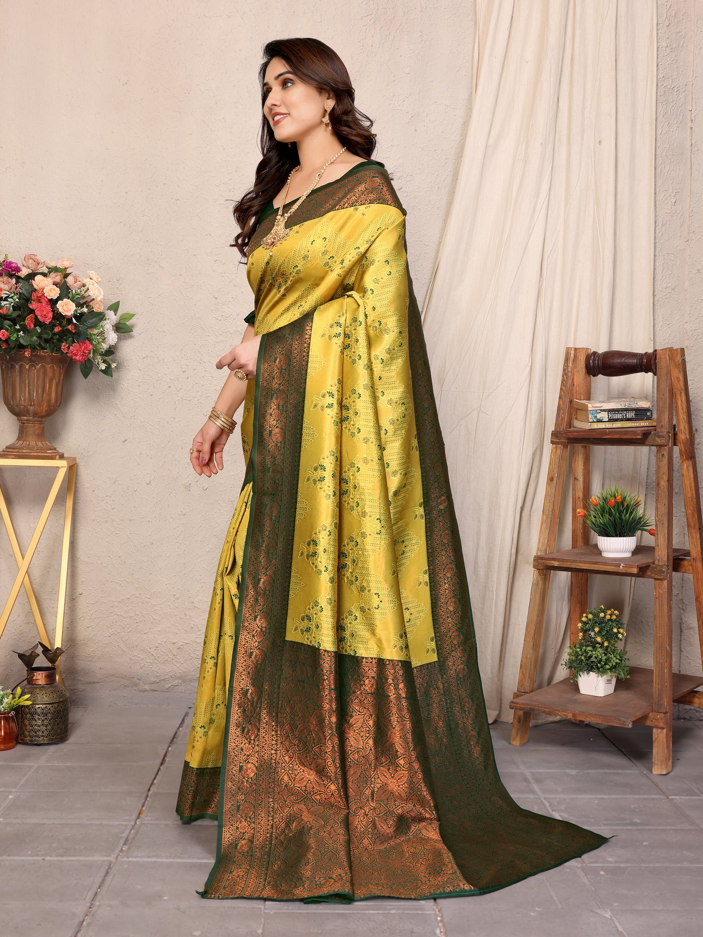 Yellow-Green Pure Soft Banarasi Silk Saree With Engrossing Blouse Piece