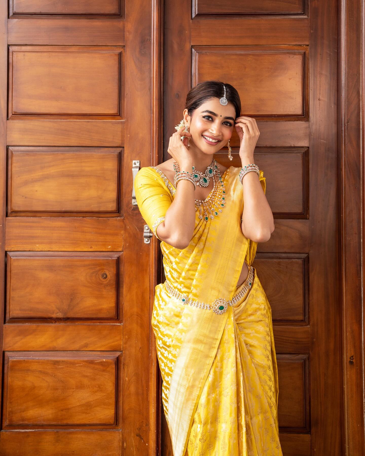 Yellow Banarasi Pure Soft Semi Silk Saree With Unstiched Attractive Blouse Piece